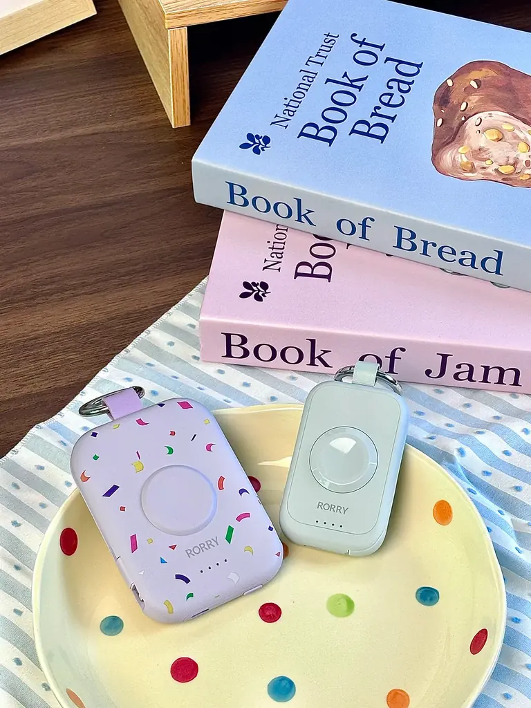 【RORRY】最大50％OFF！クリスマスタイムセールで冬のお出かけ＆ギフトにぴったりな充電アイテムが特別価格で登場 画像 3