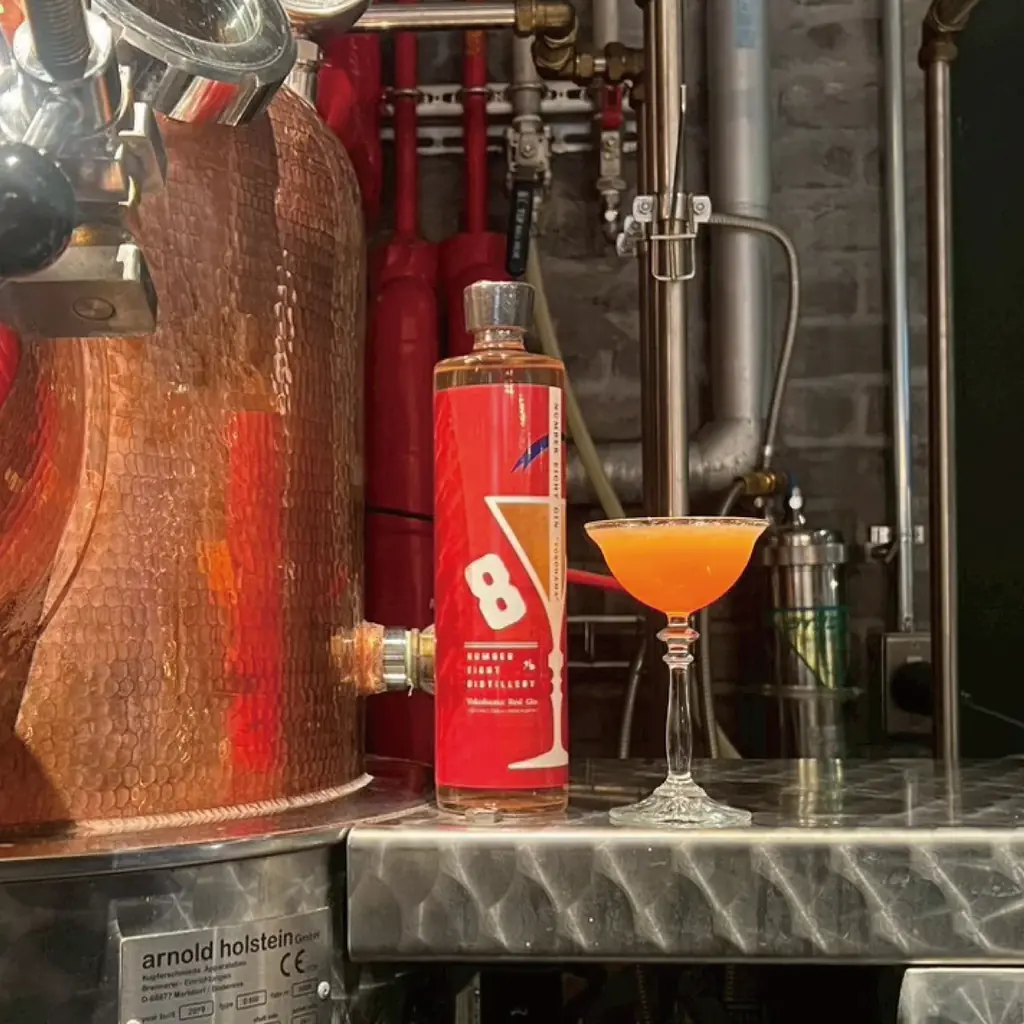 【NUMBER EIGHT × Antonic】コラボレーションジン第２段「NUMBER EIGHT GIN YOKOHAMA」を2025年12月22日発売 画像 4