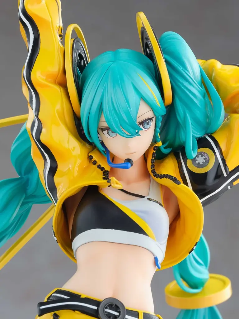 『初音ミク』が、中国向け17周年記念企画のキービジュアルVer.で1/7スケールフィギュアに！ 画像 16