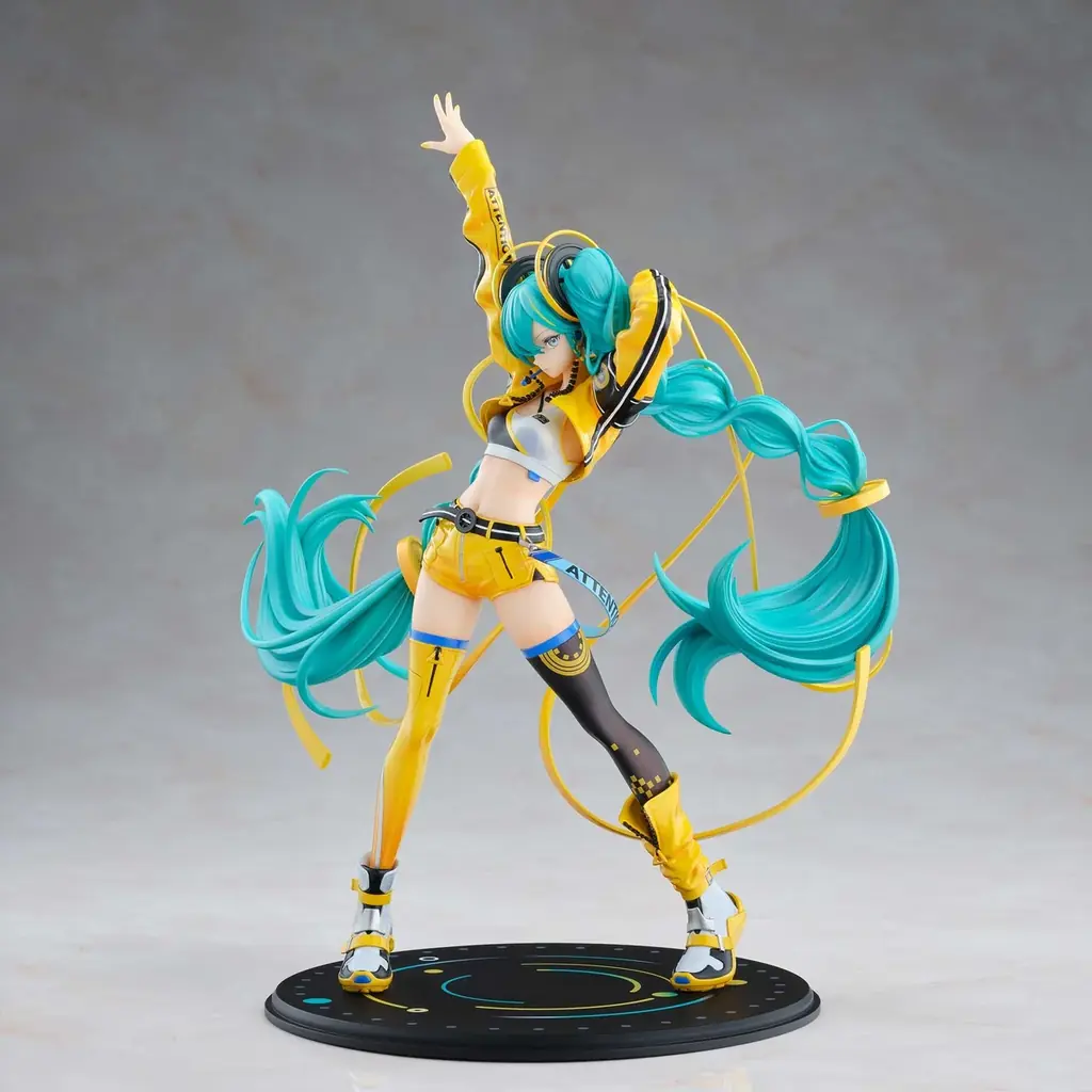 『初音ミク』が、中国向け17周年記念企画のキービジュアルVer.で1/7スケールフィギュアに！ 画像 3