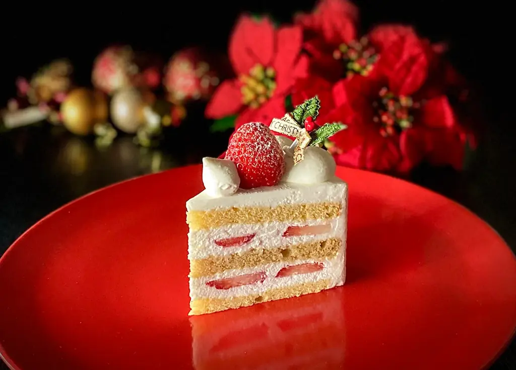 クリスマス限定カットケーキ販売
