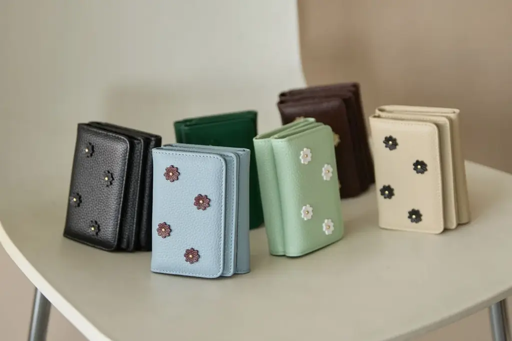 わたしの毎日が、花開く。幸運を連れて新しい年へ。12/21“最強開運日”に選びたいHASHIBAMIの開運ウォレットコレクション 画像 1