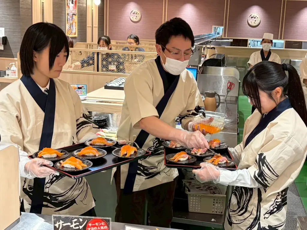 【特別育成】焼津水産高校の生徒が卵から育てたサーモンをお寿司にして地域の皆様にお届けします！淡水育ちでアニサキスの心配なし。こめ油を使ったエサで脂のり抜群＆クセの少ない味わいに！ 画像 4