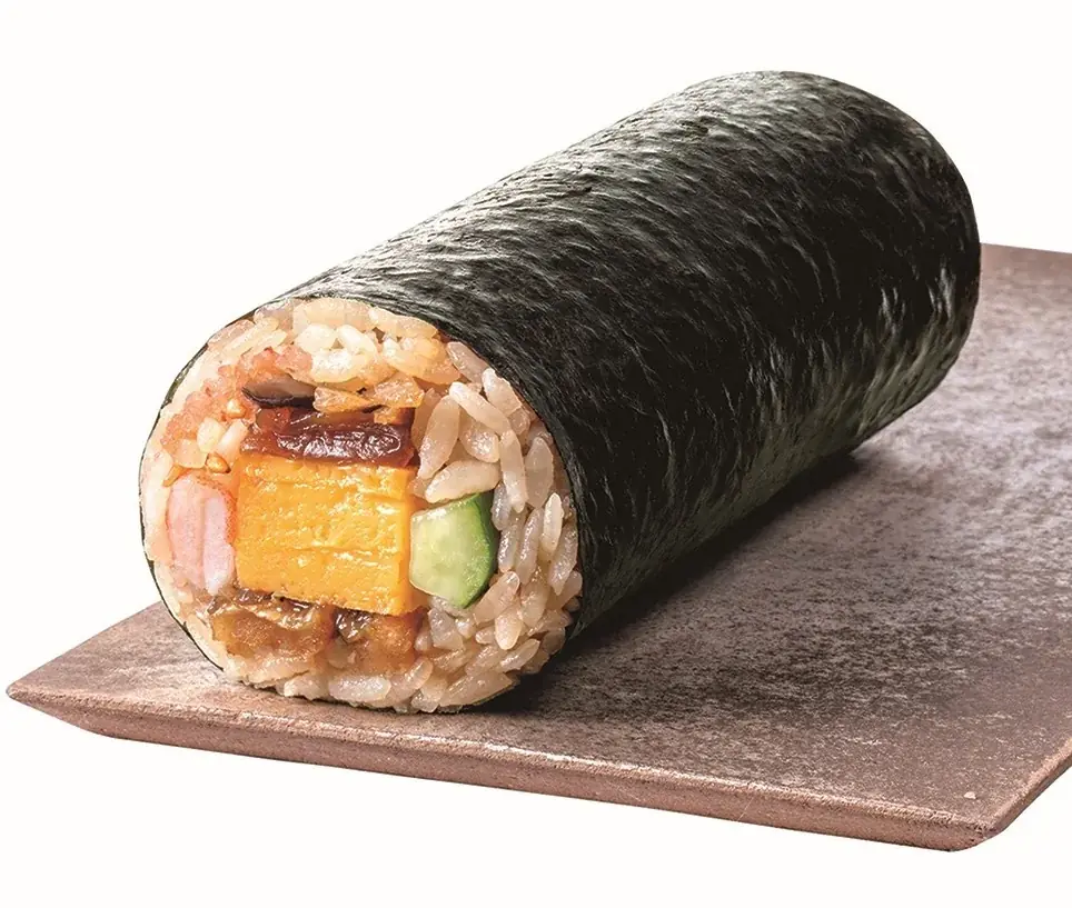 江戸前寿司の銘店『銀座おのでら』焼肉の銘店『焼肉トラジ』『刀剣乱舞ONLINE』コラボも！ファミマの恵方巻12月19日（金）予約開始　早期予約とファミマオンラインから2品購入で最大300円相当おトク 画像 3