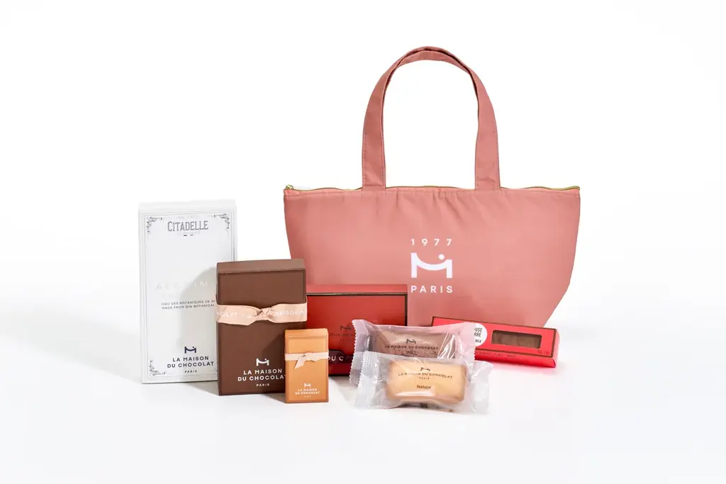 ラ・メゾン・デュ・ショコラから、新年を華やかに彩り幸福を味わうBonne Année 2026 セレクション、パティスリーやハッピーバッグ3品が2026年1月に販売開始。 画像 5