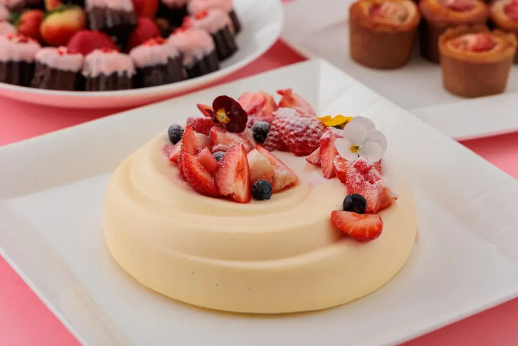 “あまおう”を含む旬のいちご3種食べ比べが魅力“季節の食材といちごのオリジナル料理”を楽しむ「いちごブッフェ2026」開催！ 画像 8