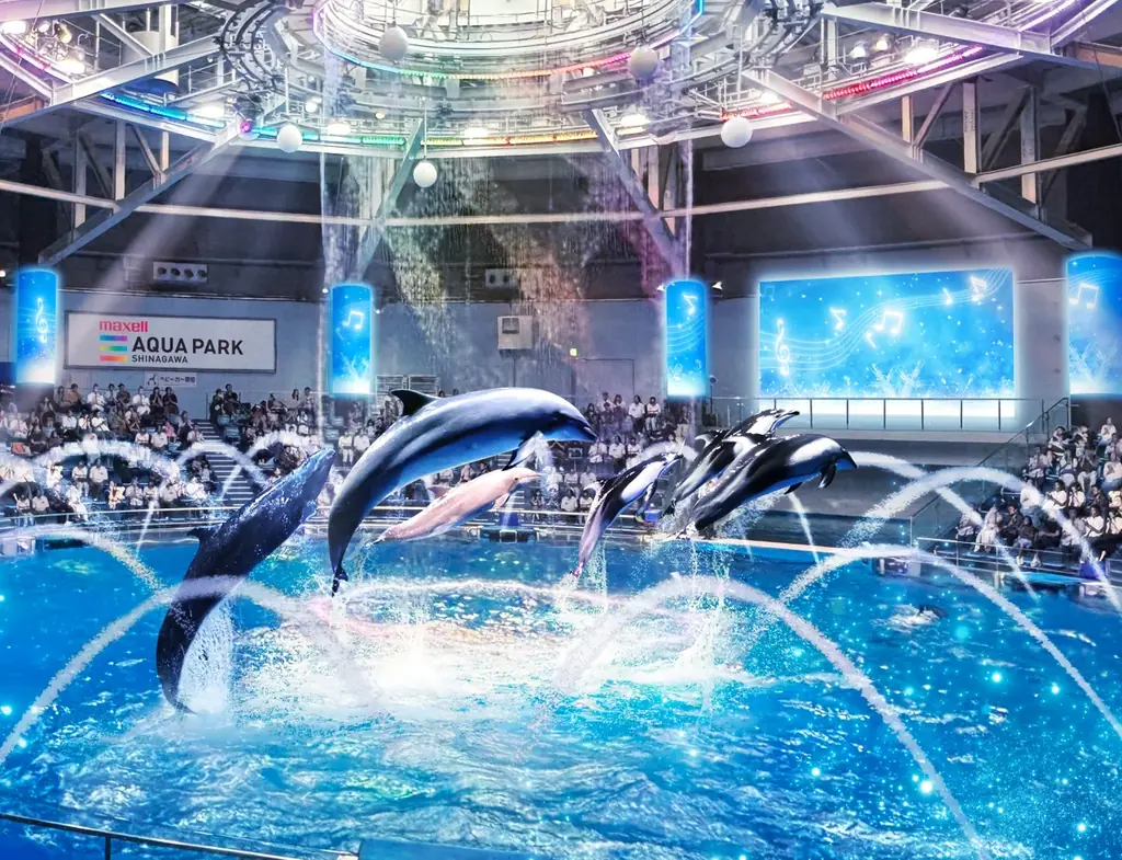 【マクセル アクアパーク品川】暖冬予報の中、都心にスノウドームのような幻想空間が登場！今冬、雪と氷につつまれた神秘的な海の世界への没入体験を。『SNOW AQUARIUM by NAKED』 画像 3