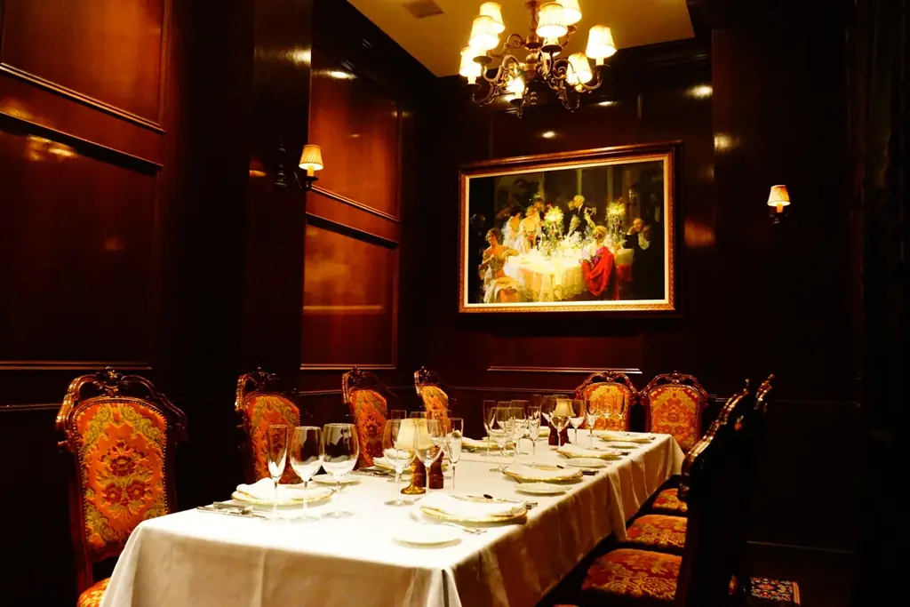 【大阪・AKARENGA STEAK HOUSE】AKARENGA STEAK HOUSEより年末ランチ限定個室プランの販売開始＆The SHIKI-冬-の予約解禁！ 画像 1