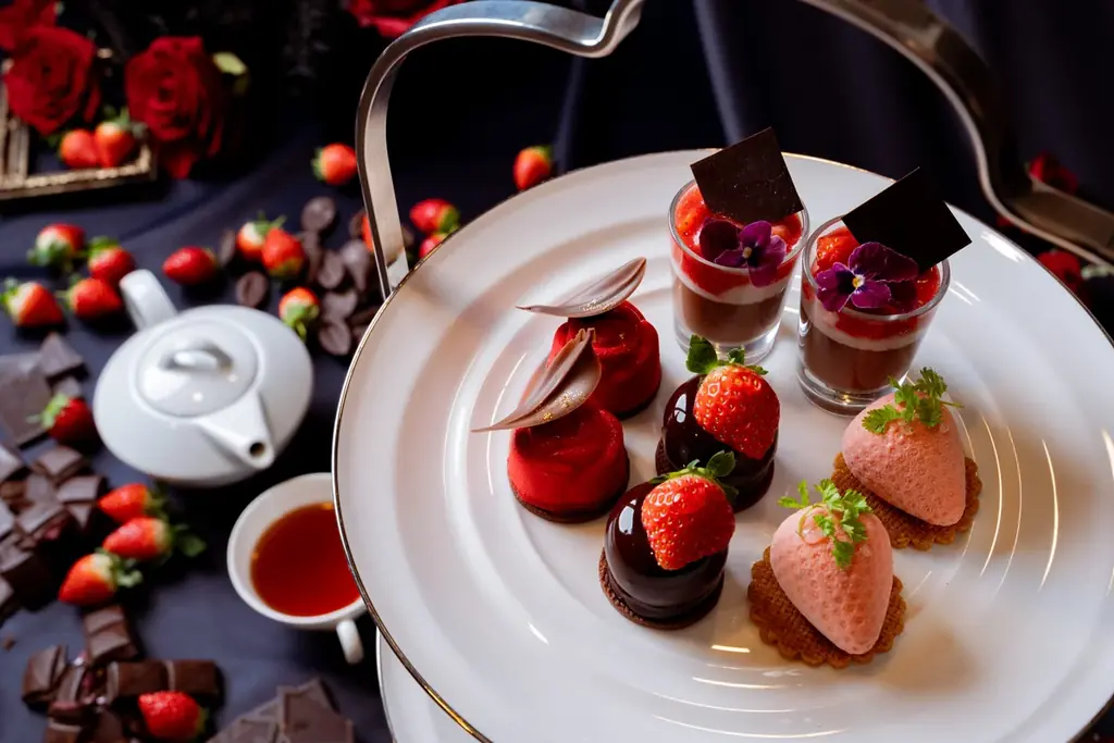 いちご×チョコレートのアフタヌーンティー「Melty Chocolat」が1月から土休日限定で開催！いちごのチョコレートフォンデュがセットになった、とろける冬の甘い誘惑へ 画像 2