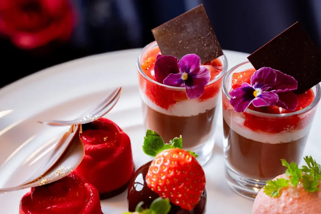 いちご×チョコレートのアフタヌーンティー「Melty Chocolat」が1月から土休日限定で開催！いちごのチョコレートフォンデュがセットになった、とろける冬の甘い誘惑へ 画像 4