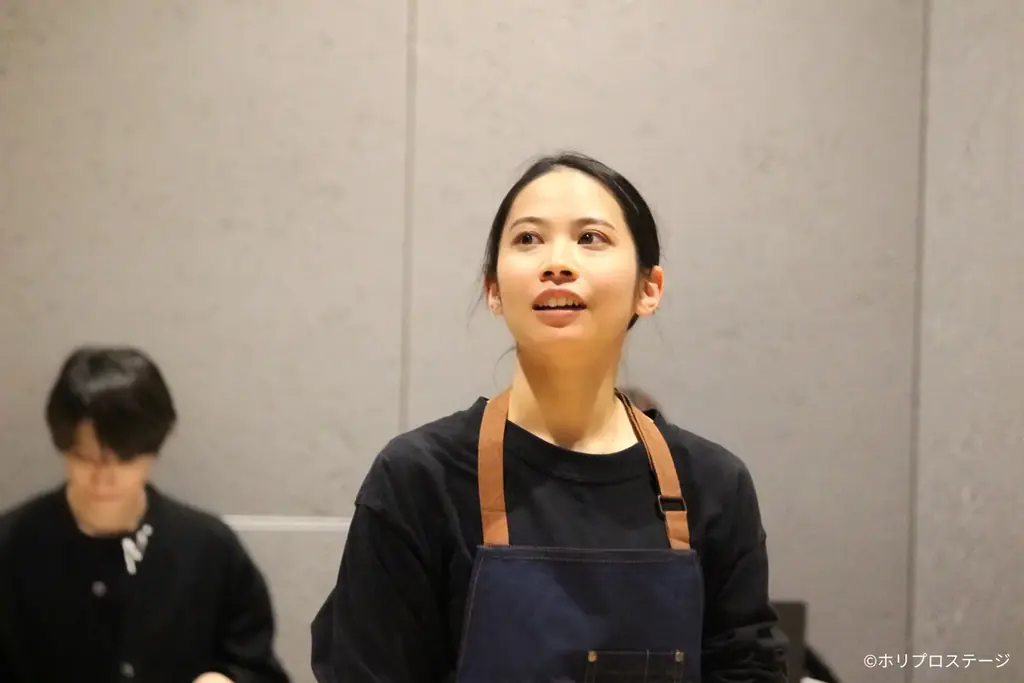 【写真・動画】2026年1月8日開幕！新作ミュージカル『白爪草』稽古場披露レポート到着【屋比久知奈、唯月ふうか、元吉庸泰】／電脳少女シロ・ゲスト出演！スペシャルクロストークラジオ公開中 画像 2