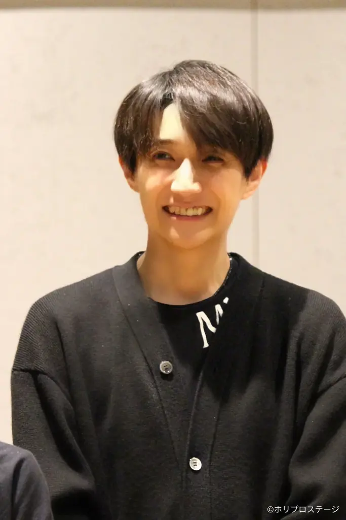 【写真・動画】2026年1月8日開幕！新作ミュージカル『白爪草』稽古場披露レポート到着【屋比久知奈、唯月ふうか、元吉庸泰】／電脳少女シロ・ゲスト出演！スペシャルクロストークラジオ公開中 画像 8