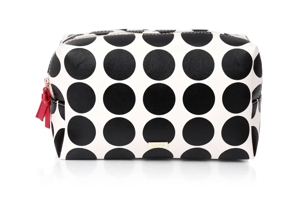 あなたが主役。バレンタインコレクション「Queen of Hearts（クイーン オブ ハート）」を数量限定発売 画像 11