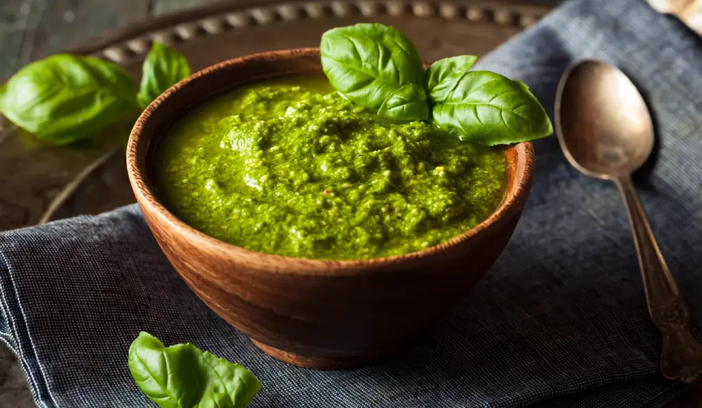 トマトとバジルを使ったお酒に合うチーズケーキ「悪魔の赤チーズケーキ」を販売開始 画像 5