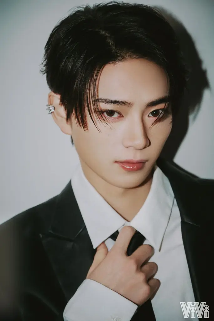 ViVi国宝級イケメンランキング2025年下半期の結果発表！NOW部門は松田元太(Travis Japan)、NEXT部門は岩瀬洋志、ADULT部門は松村北斗(SixTONES)がそれぞれ初の首位に。 画像 2