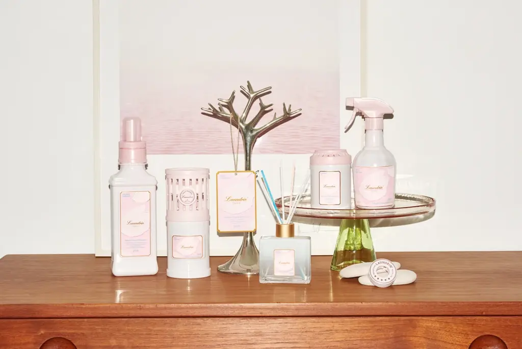 桜の陰影が織りなす、優雅な春の限定フレグランス 「ランドリン SAKURA 2026」発売　フレグランスジェルが新登場 画像 1