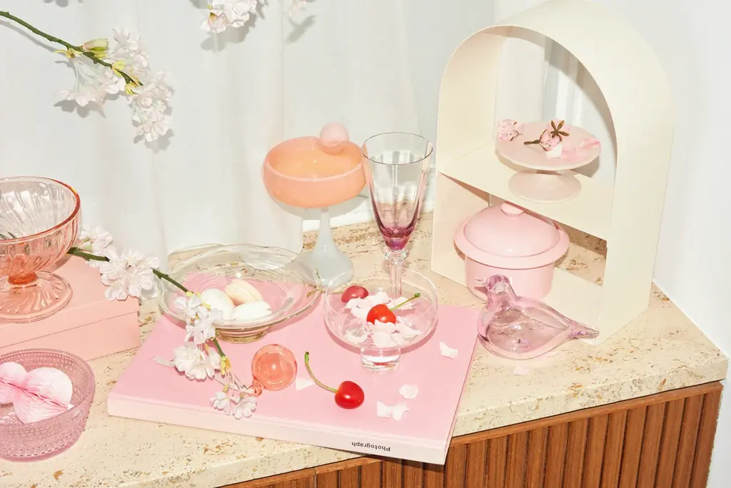 桜の陰影が織りなす、優雅な春の限定フレグランス 「ランドリン SAKURA 2026」発売　フレグランスジェルが新登場 画像 3