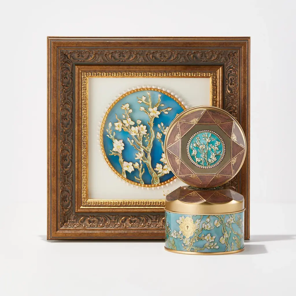 会場限定アーモンド缶発売