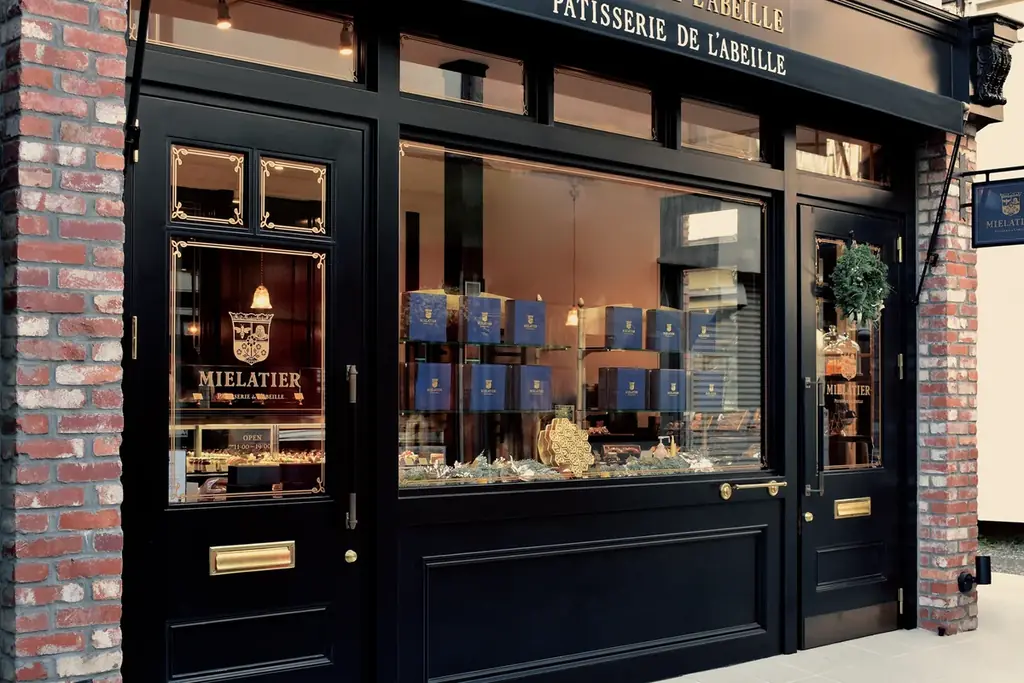 【ラベイユ】バレンタインシーズン限定！世界各国のはちみつの個性を楽しむ「はちみつボンボンショコラ」 画像 23