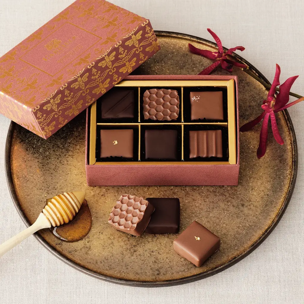 【ラベイユ】バレンタインシーズン限定！世界各国のはちみつの個性を楽しむ「はちみつボンボンショコラ」 画像 3