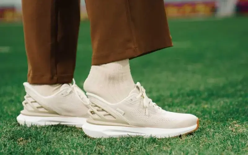 海外セレブリティやイノベーターに愛されるアメリカ発のハンズフリーシューズブランド「Kizik（キジック）」が12月17日（水）より大丸神戸店1階にてKizik POP-UP STORE をオープン 画像 2