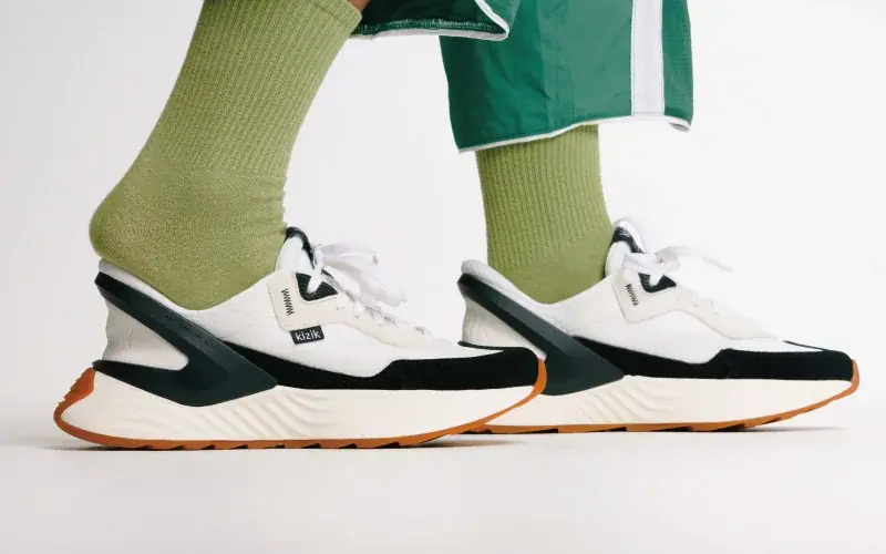 海外セレブリティやイノベーターに愛されるアメリカ発のハンズフリーシューズブランド「Kizik（キジック）」が12月17日（水）より大丸神戸店1階にてKizik POP-UP STORE をオープン 画像 3