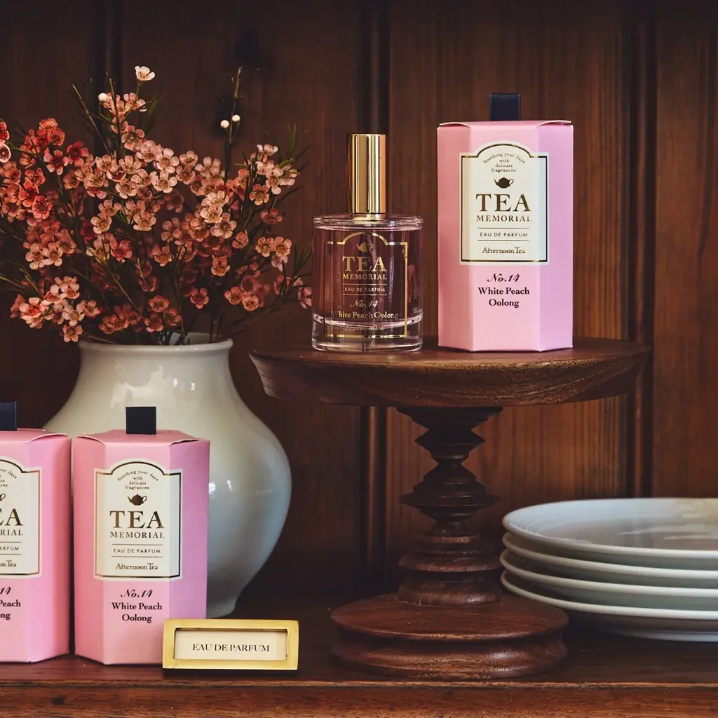 紅茶の香りが人気のフレグランスシリーズ「TEA MEMORIAL」がリニューアル白桃ウーロンの香りや携帯できるアイテムなどモダンなデザインになって新登場 画像 10