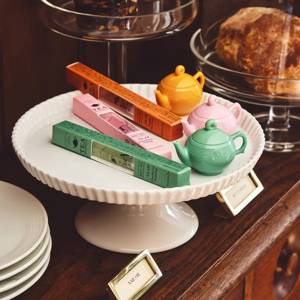 紅茶の香りが人気のフレグランスシリーズ「TEA MEMORIAL」がリニューアル白桃ウーロンの香りや携帯できるアイテムなどモダンなデザインになって新登場 画像 3
