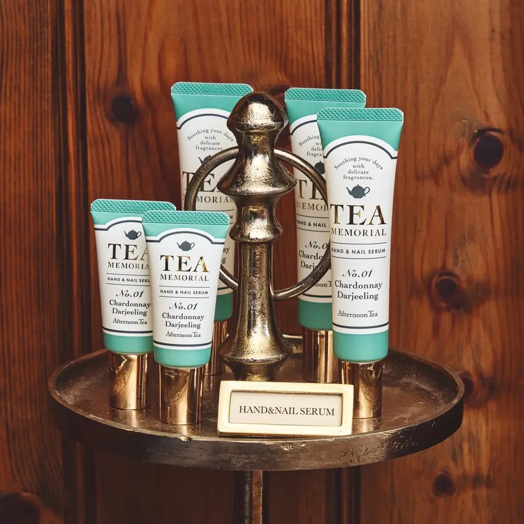 紅茶の香りが人気のフレグランスシリーズ「TEA MEMORIAL」がリニューアル白桃ウーロンの香りや携帯できるアイテムなどモダンなデザインになって新登場 画像 6
