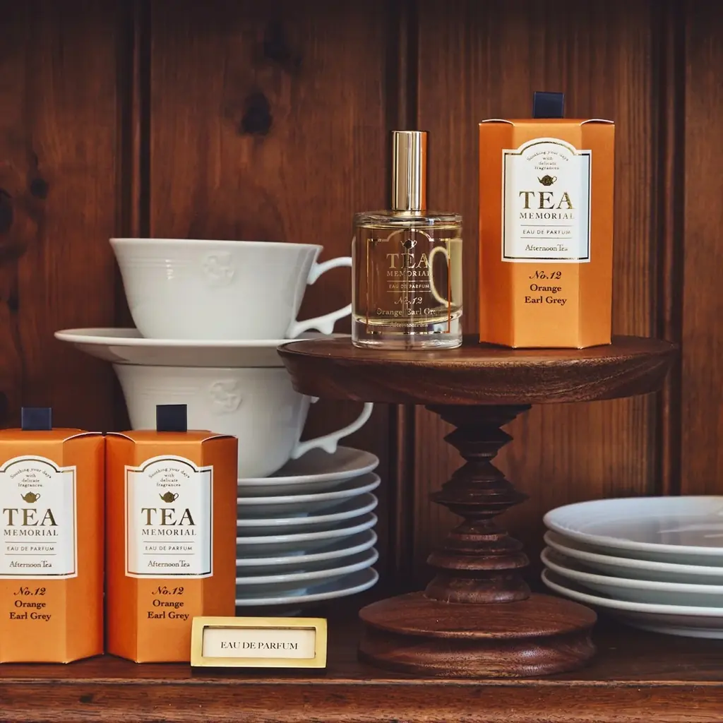 紅茶の香りが人気のフレグランスシリーズ「TEA MEMORIAL」がリニューアル白桃ウーロンの香りや携帯できるアイテムなどモダンなデザインになって新登場 画像 7