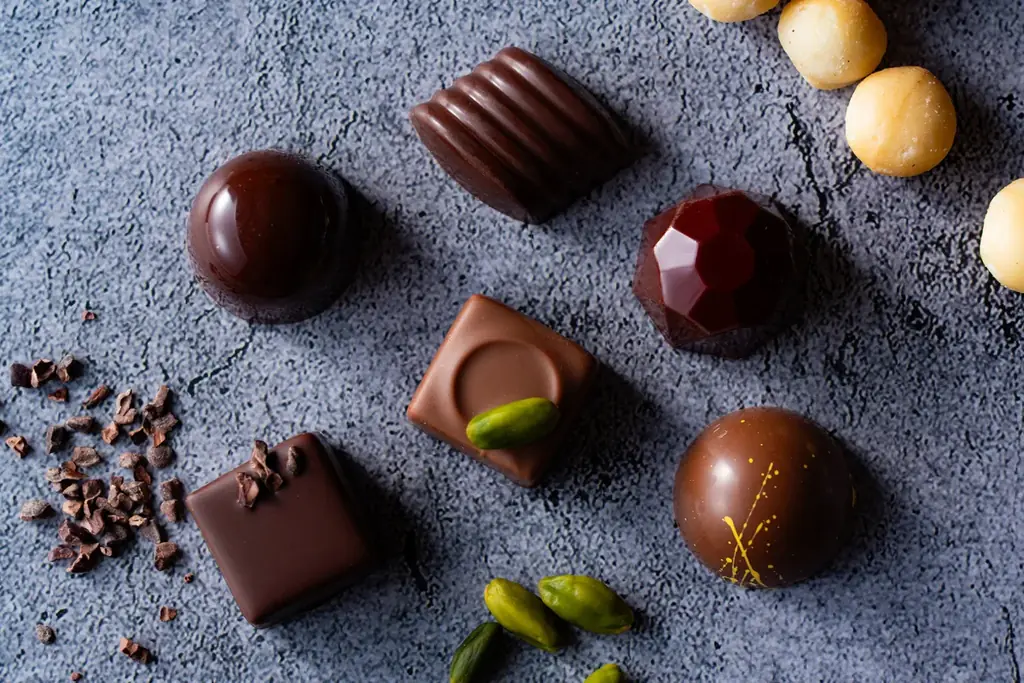 京王プラザホテルの2026年バレンタイン＆ホワイトデー。華やかなバラを表現した80台限定の新作「ローズ ショコラ」をはじめショコラティエの技が光る極上のチョコレートスイーツをあなたへ 画像 6