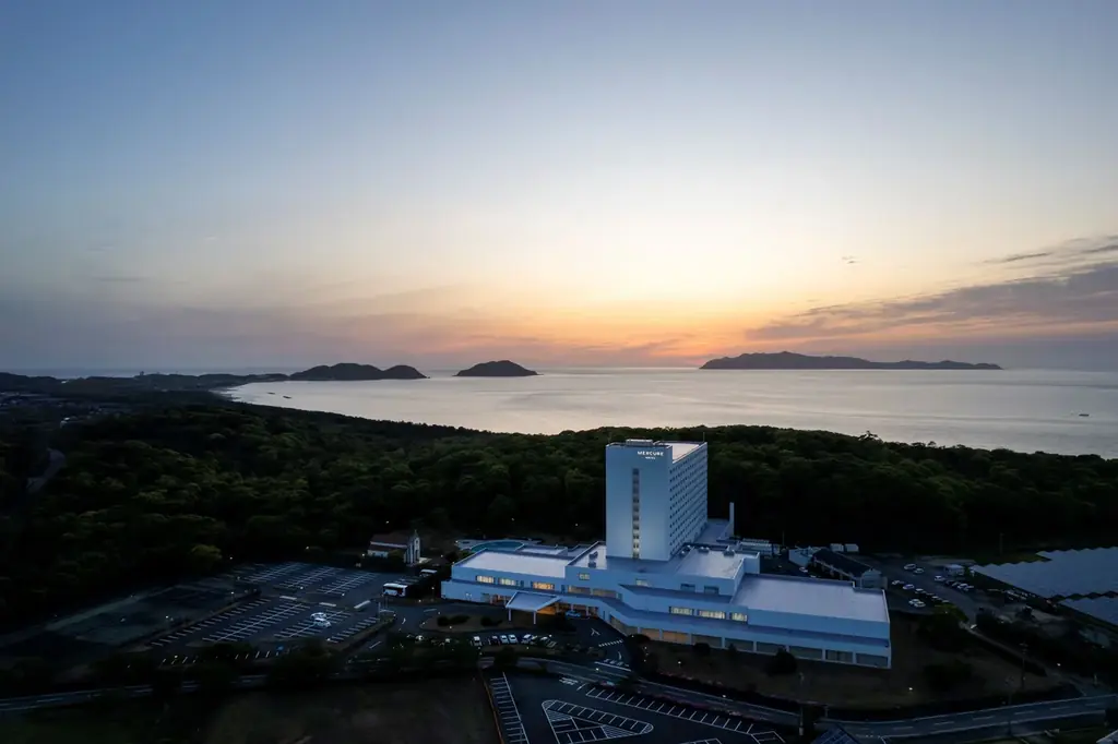 福岡・宗像の“ホテルスタッフが育てた”いちごを味わう。規格外いちごも活用したサステナブルな「いちごステイ」【メルキュール福岡宗像リゾート＆スパ】 画像 11