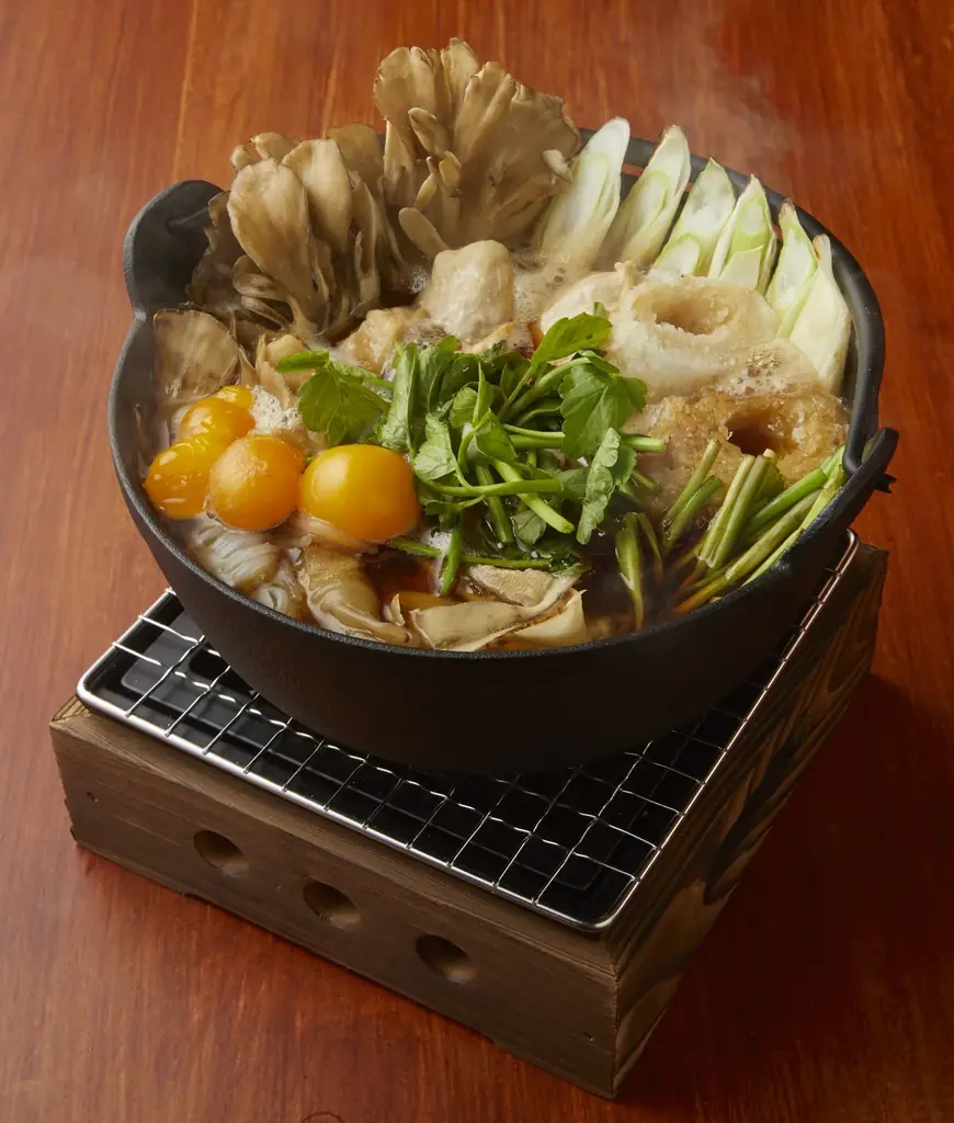 横浜赤レンガ倉庫『酒処 鍋小屋 2026 supported by ダイショー』詳細決定！レトロな空間で全国各地のご当地鍋と日本酒を堪能！お笑いライブや縁日、屋台で大人も子どもも“宴”を満喫 画像 10