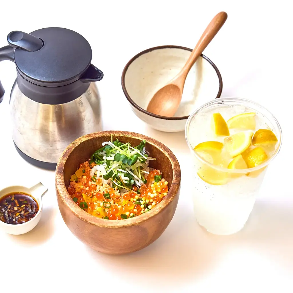 横浜赤レンガ倉庫『酒処 鍋小屋 2026 supported by ダイショー』詳細決定！レトロな空間で全国各地のご当地鍋と日本酒を堪能！お笑いライブや縁日、屋台で大人も子どもも“宴”を満喫 画像 21