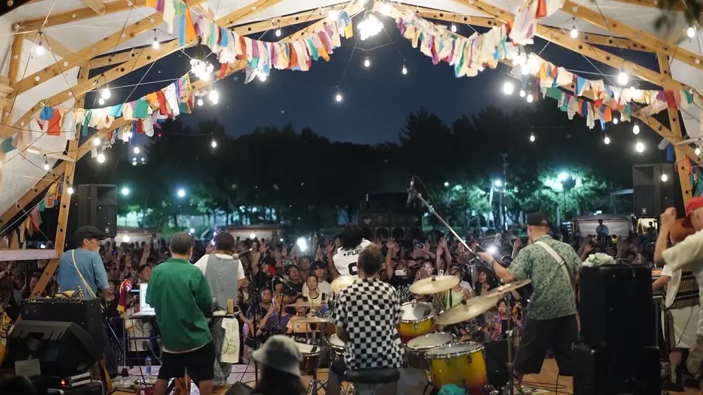 「Wonderful Christmas と ランタンナイト」12月19日（金）開幕　駿府城公園に110店舗、光とぬくもりのクリスマスマーケット 画像 4