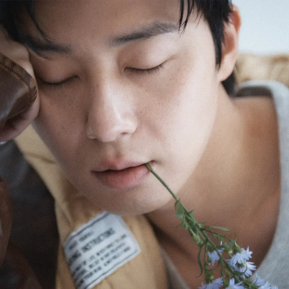 俳優パク・ソジュン　デビュー15周年を記念した200ページ越えのプレミアム写真集「Unveiled」を発売2月に来日＆サイン会も決定！ 画像 2