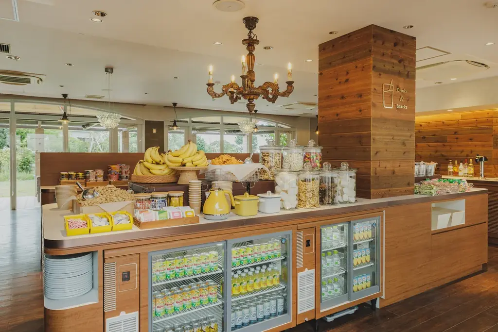 「ホテルファミリーオ館山」が全面リニューアル。館山の夕日と過ごす等身大リゾート「TAUTAU Terrace Tateyama（タウタウ テラス タテヤマ）」がオープンします。 画像 3