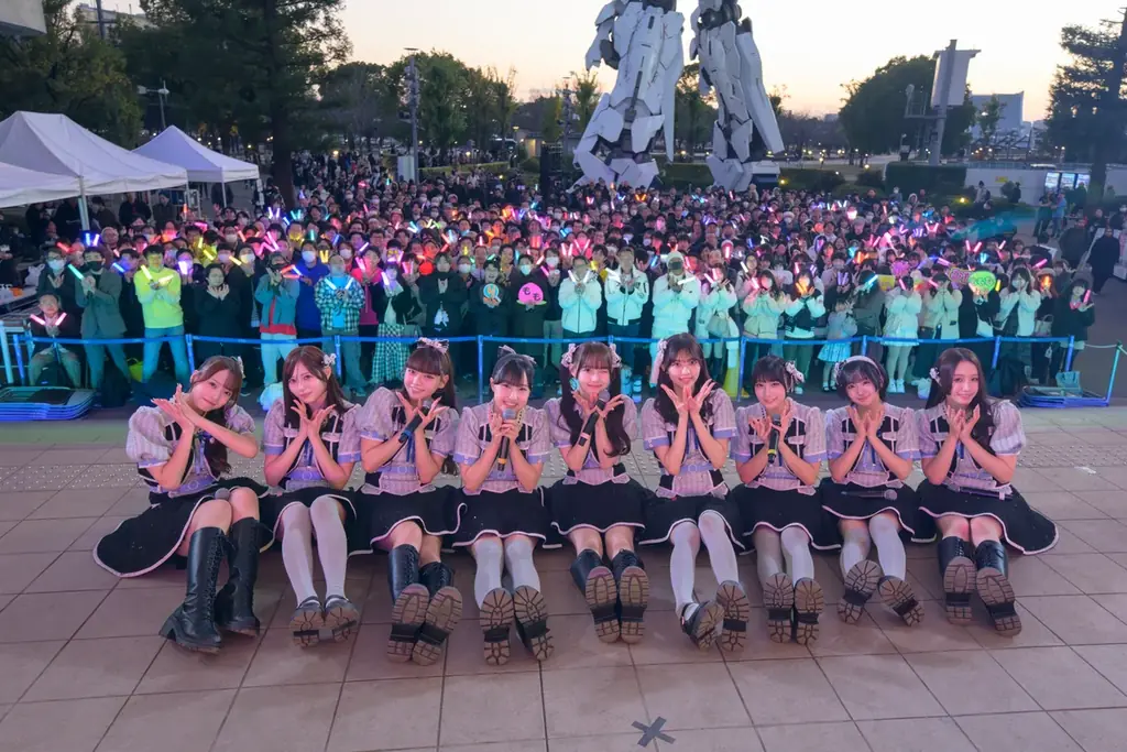 オリコン デイリーアルバムランキング初登場で1位を記録！HoneyWorksサウンドプロデュース“高嶺のなでしこ”待望の1stアルバム『見上げるたびに、恋をする。』発売日にリリース記念イベントを開催！ 画像 5