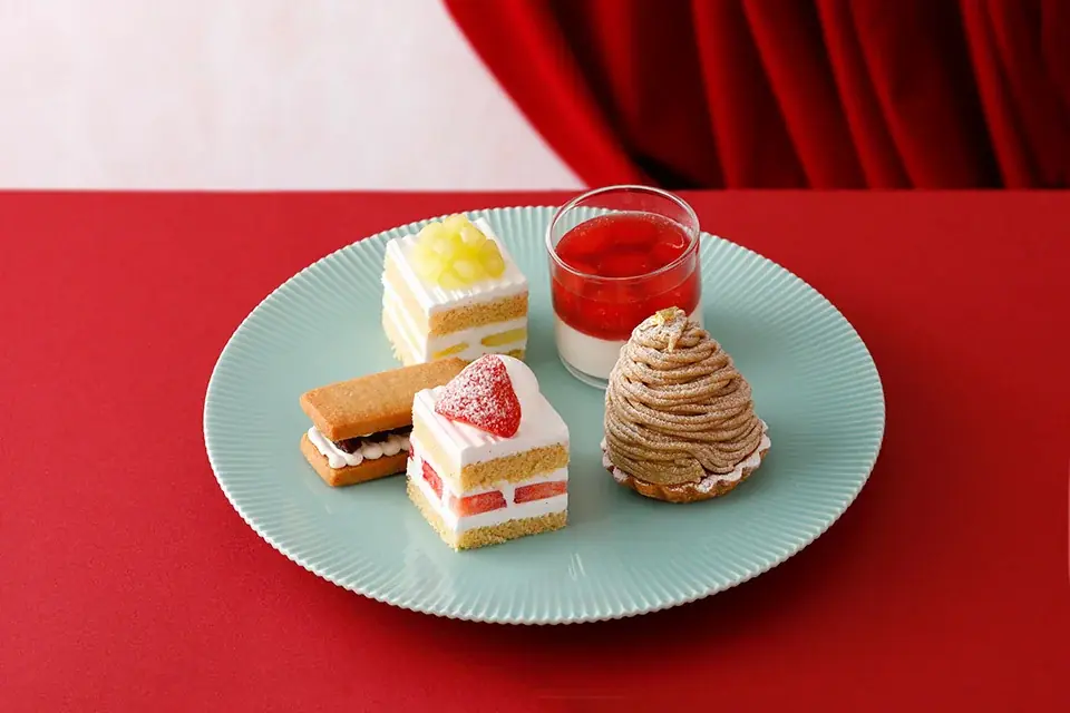 どれも主役級！旬のスイーツ大集合、アフタヌーンティーを開始。 画像 3