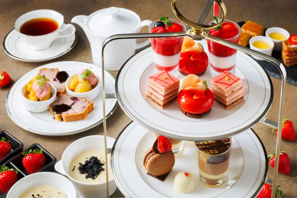【ホテル日航立川 東京】苺とチョコレートのアフタヌーンティー」12月21日より予約受付開始 画像 2