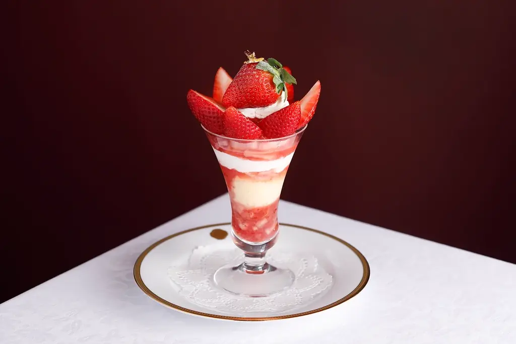 「資生堂パーラー 銀座本店サロン・ド・カフェ」、2026年の幕開けを祝う、1月限定メニューを展開 画像 1