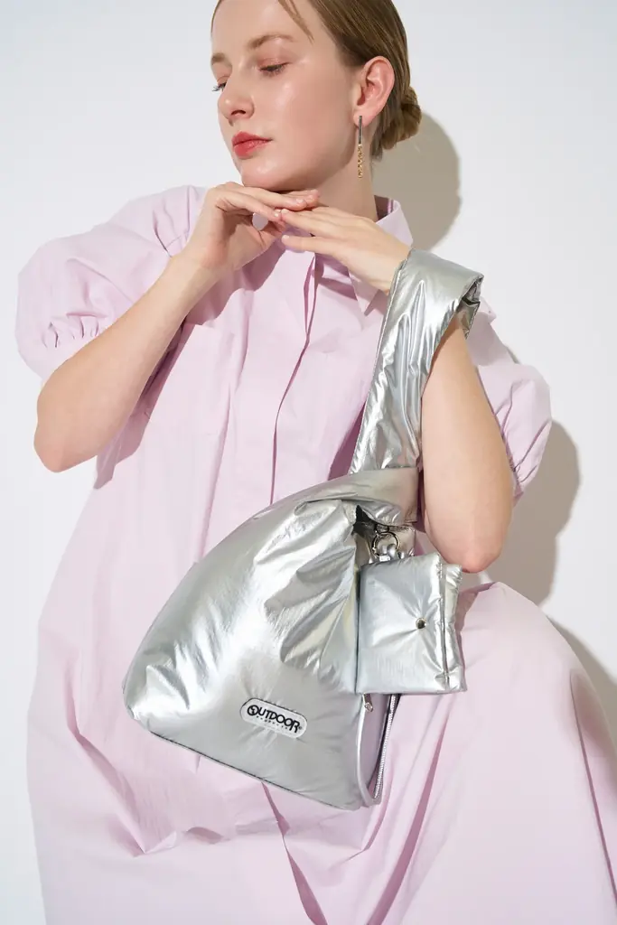 「ELENDEEK（エレンディーク）」 「OUTDOOR PRODUCTS（アウトドアプロダクツ）」との初の別注バッグが登場！12月18日(木)より公式オンラインストアにて予約販売スタート！ 画像 4