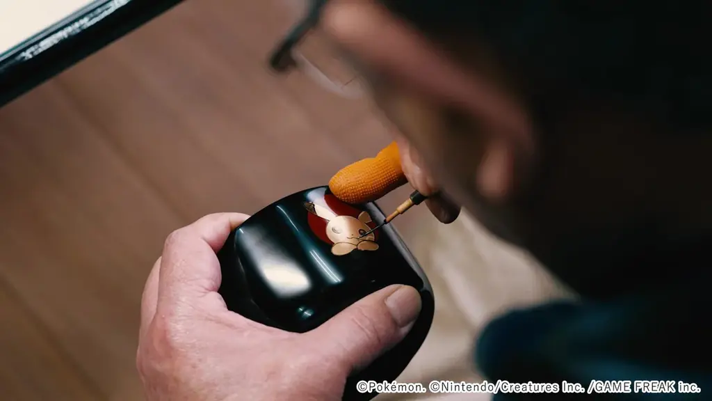 職人が手仕事で一点ずつ製作する漆器「ポケモン 干支小椀」から第3弾、新絵柄ウリムーが登場。2026年にはポニータも発売予定　1919年創業 漆器 山田平安堂より 画像 2