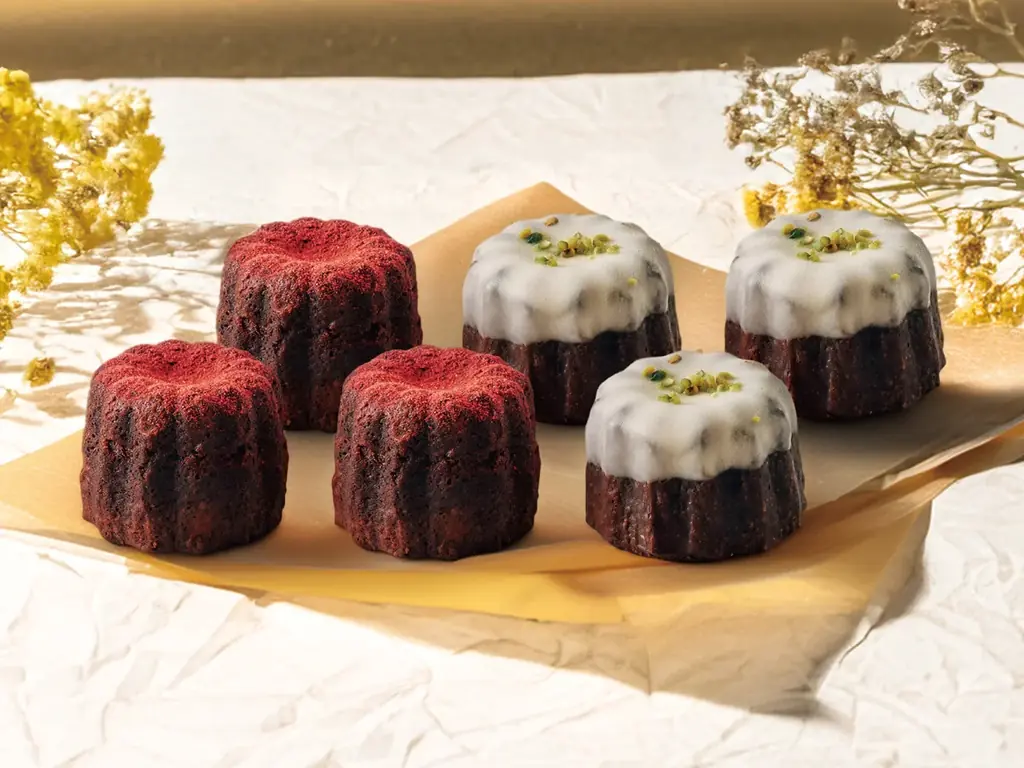 紅白カヌレ発売