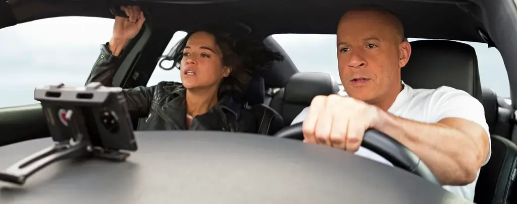 『ワイルド・スピード【ザ・シネマ新録版】』シリーズ3作 TV初放送大反響御礼！『ワイルド・スピードＸ２ 【ザ・シネマ新録版】』ブライアン役高橋広樹×ローマン役松田健一郎×テズ役渡辺穣の収録後座談会公開 画像 15