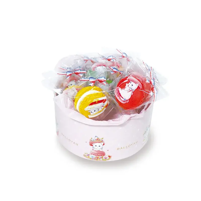 大人気洋菓子ブランド「ダロワイヨ」のプライズがクレーンゲームに初登場！タイトー限定で「ダロワイヨ」の人気キャラクター「ジョセフィーニャ」モチーフのプライズが12月26日（金）より展開開始！ 画像 12