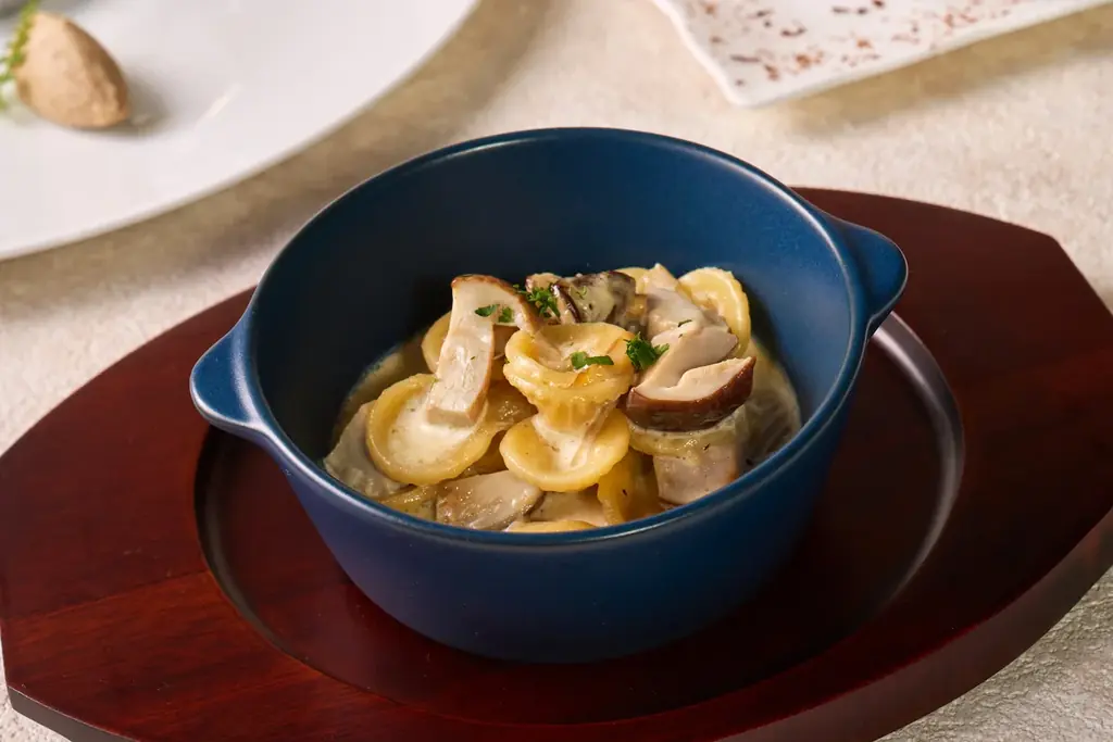 【ホテルグランヴィア大阪】旬のいちごとコク深いショコラが織りなす冬限定アフタヌーンティーセットを2店舗にて販売 画像 7