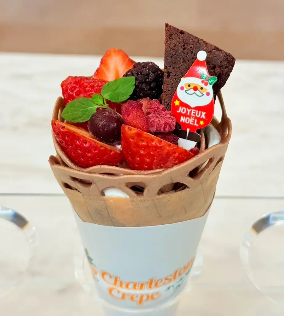 食の楽園「RINKU FOOD PARK」チャールストン クレープにてクリスマス限定クレープを販売いたします 画像 3