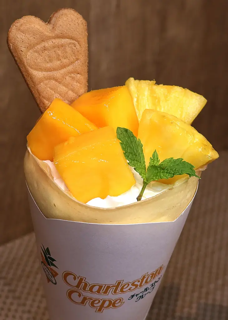 食の楽園「RINKU FOOD PARK」チャールストン クレープにてクリスマス限定クレープを販売いたします 画像 6