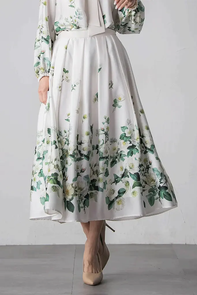 【Viaggio Blu (ビアッジョブルー)】新作プリントコレクションを発表。心をときめかせる冬の装いをご提案いたします。 画像 2